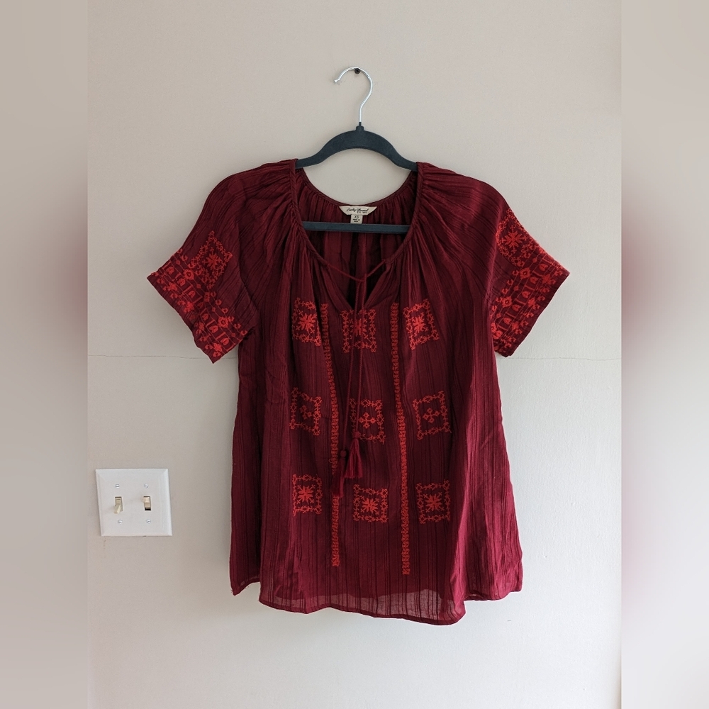 Lucky Brand Embroidered Flutter-Sleeve Blouse